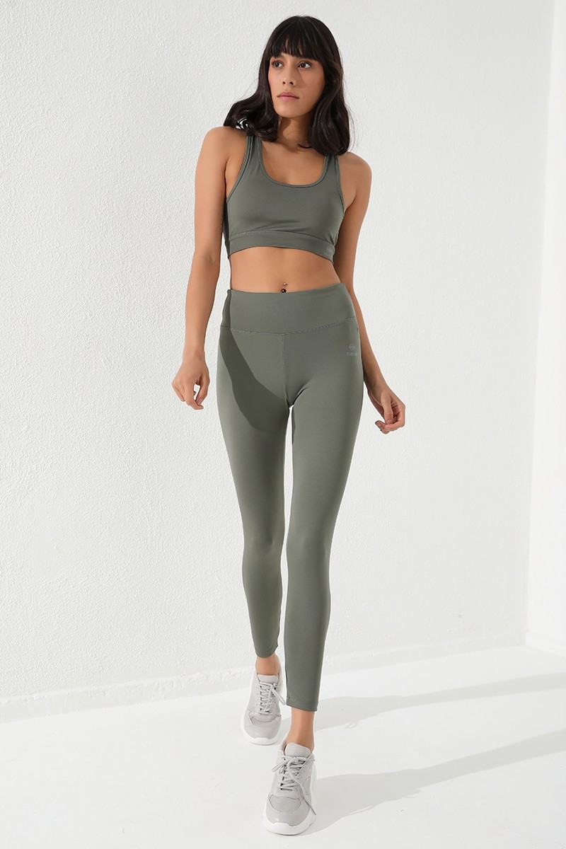 Çağla Sırt Detaylı Dar Kalıp U Yaka Kadın Spor Büstiyer - 97120 - TOMMYLIFE (1)