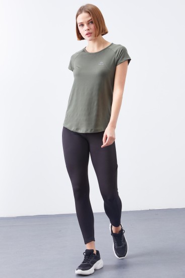 Çağla Sırt Pencereli Kısa Kol Standart Kalıp O Yaka Kadın T-Shirt - 97101 - TOMMYLIFE (1)