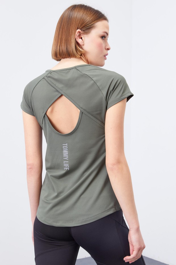 Çağla Sırt Pencereli Kısa Kol Standart Kalıp O Yaka Kadın T-Shirt - 97101