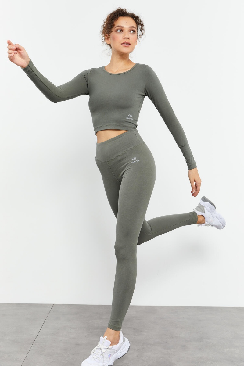 Çağla Uzun Kollu Dar Kalıp O Yaka Kadın Crop Top T-Shirt - 97150 - 1