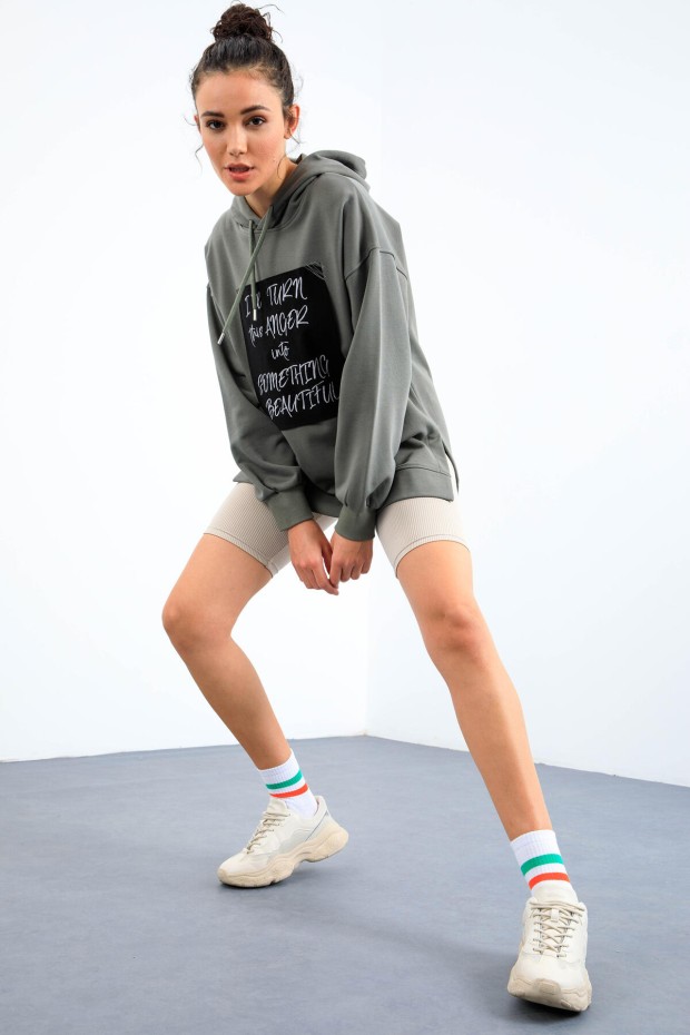 Çağla Yazı Dokuma Yamalı Kapüşonlu Kadın Oversize Sweatshirt - 97178