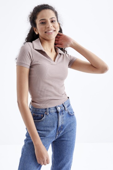 Camel Polo Yaka Basic Kısa Kollu Kadın Crop Top T-Shirt - 97208 