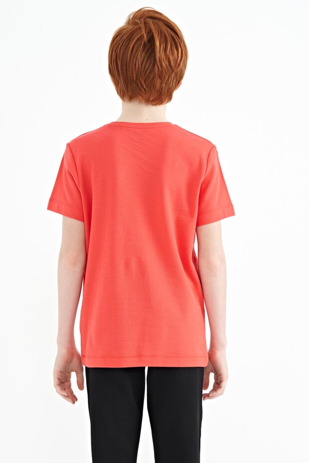 Coral Ön Yazı Nakışlı O Yaka Standart Kalıp Erkek Çocuk T-Shirt - 11118 - 9