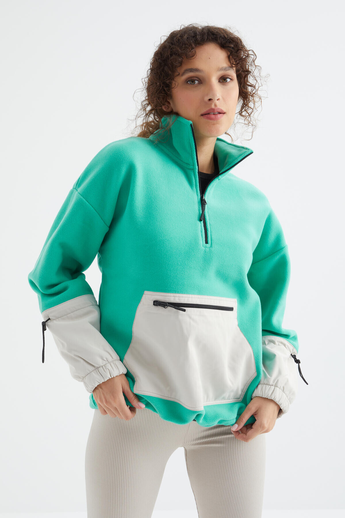 Deniz Yeşili Etek Ucu Büzgülü Yarım Fermuarlı Oversize Kadın Polar Sweatshirt - 97238 - TOMMYLIFE