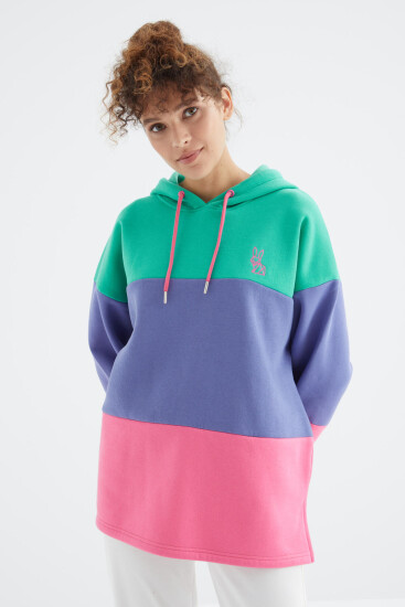 Deniz Yeşili Renk Bloklu Nakışlı Kapüşonlu Oversize Kadın Sweatshirt - 97247 