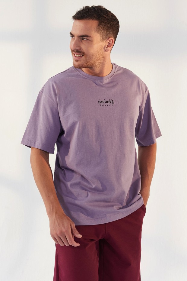 Eflatun Küçük Yazı Baskılı O Yaka Erkek Oversize T-Shirt - 87985