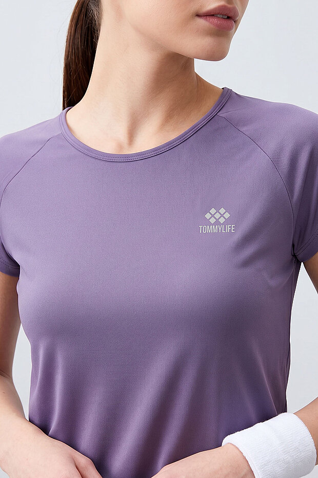Eflatun Sırt Pencereli Kısa Kol Standart Kalıp O Yaka Kadın T-Shirt - 97101 - 4