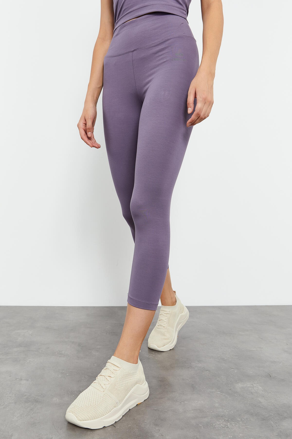 Eflatun Yüksek Bel Kapri-Crop Atlet Slim Fit Kadın Tayt Takım - 95284 - TOMMYLIFE (1)