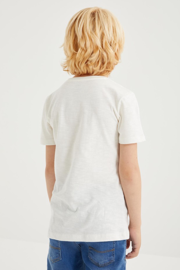 Ekru Cep Detaylı Basic Kısa Kol O Yaka Erkek Çocuk T-Shirt - 10857