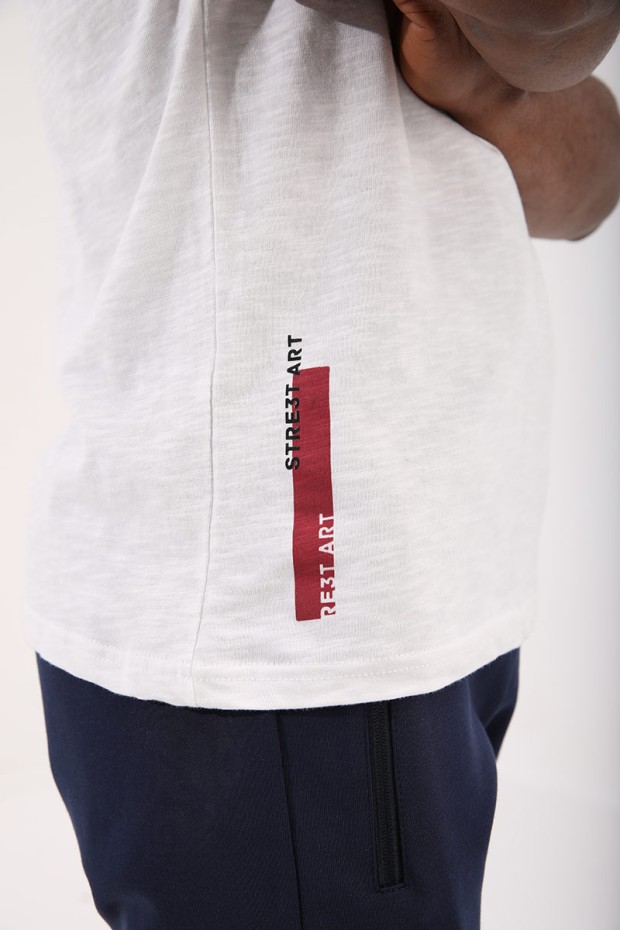 Ekru Göğüs Baskılı Koordinat Detaylı Standart Kalıp O Yaka Erkek T-Shirt - 87894