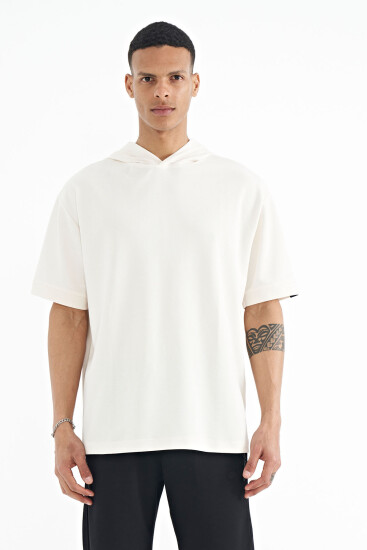 Ekru Kapüşonlu Kol Etiket Detaylı Oversize Erkek T-shirt - 88179 