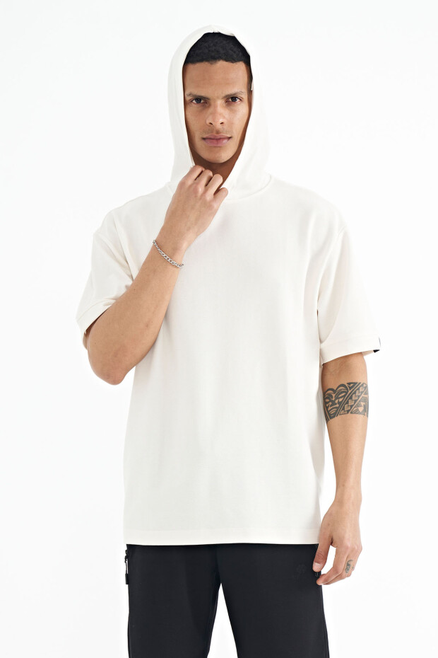 Ekru Kapüşonlu Kol Etiket Detaylı Oversize Erkek T-shirt - 88179