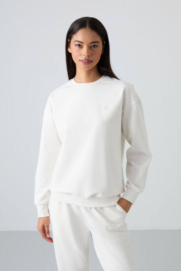 Ekru Basic Pamuklu O Yaka Oversize Lastik Paça Kadın Eşofman Takım - 95287 - TOMMYLIFE (1)