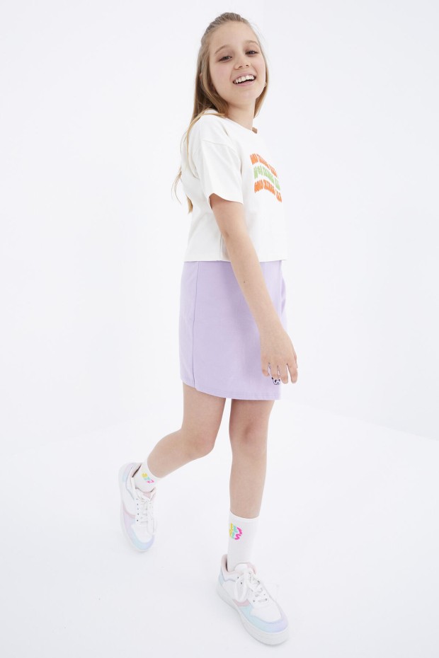 Ekru Oversize Renkli Yazı Baskılı Düşük Omuz O Yaka Kız Çocuk Crop T-Shirt - 75038