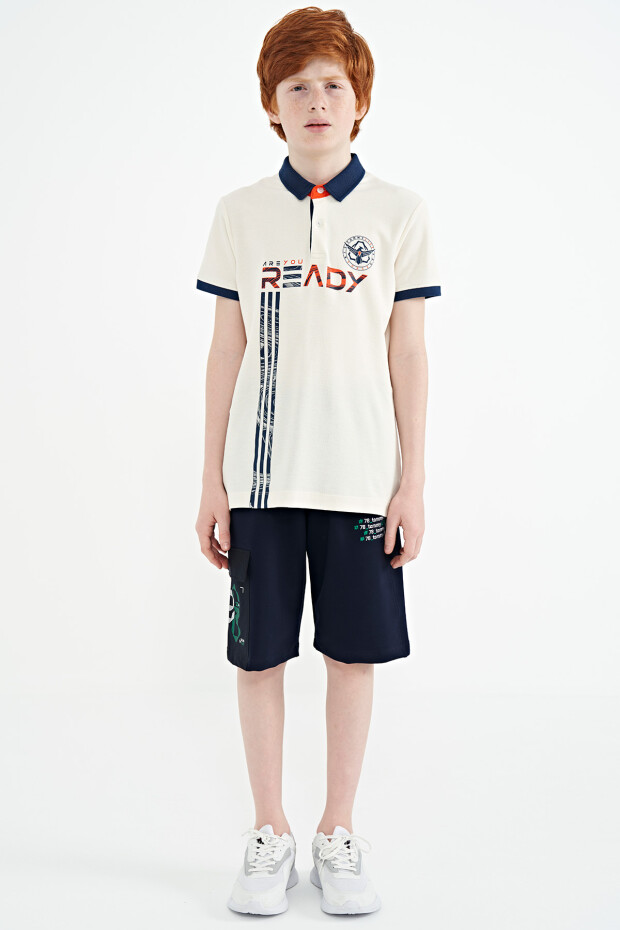 Ekru Yazı Baskı Desenli Standart Kalıp Polo Yaka Erkek Çocuk T-Shirt - 11143