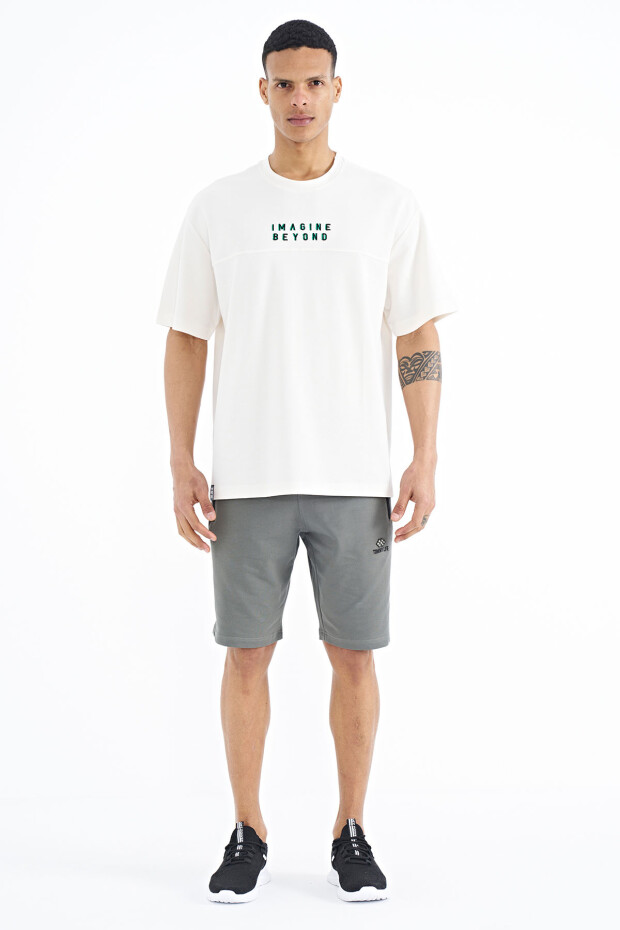 Ekru Yazı Nakışlı Oversize O Yaka Erkek T-Shirt - 88178