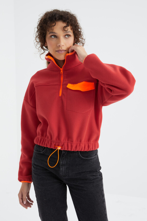 Fiesta Cep Detaylı Yarım Fermuar Etek Ucu Büzgülü Dik Yaka Kadın Polar Sweatshirt - 97237