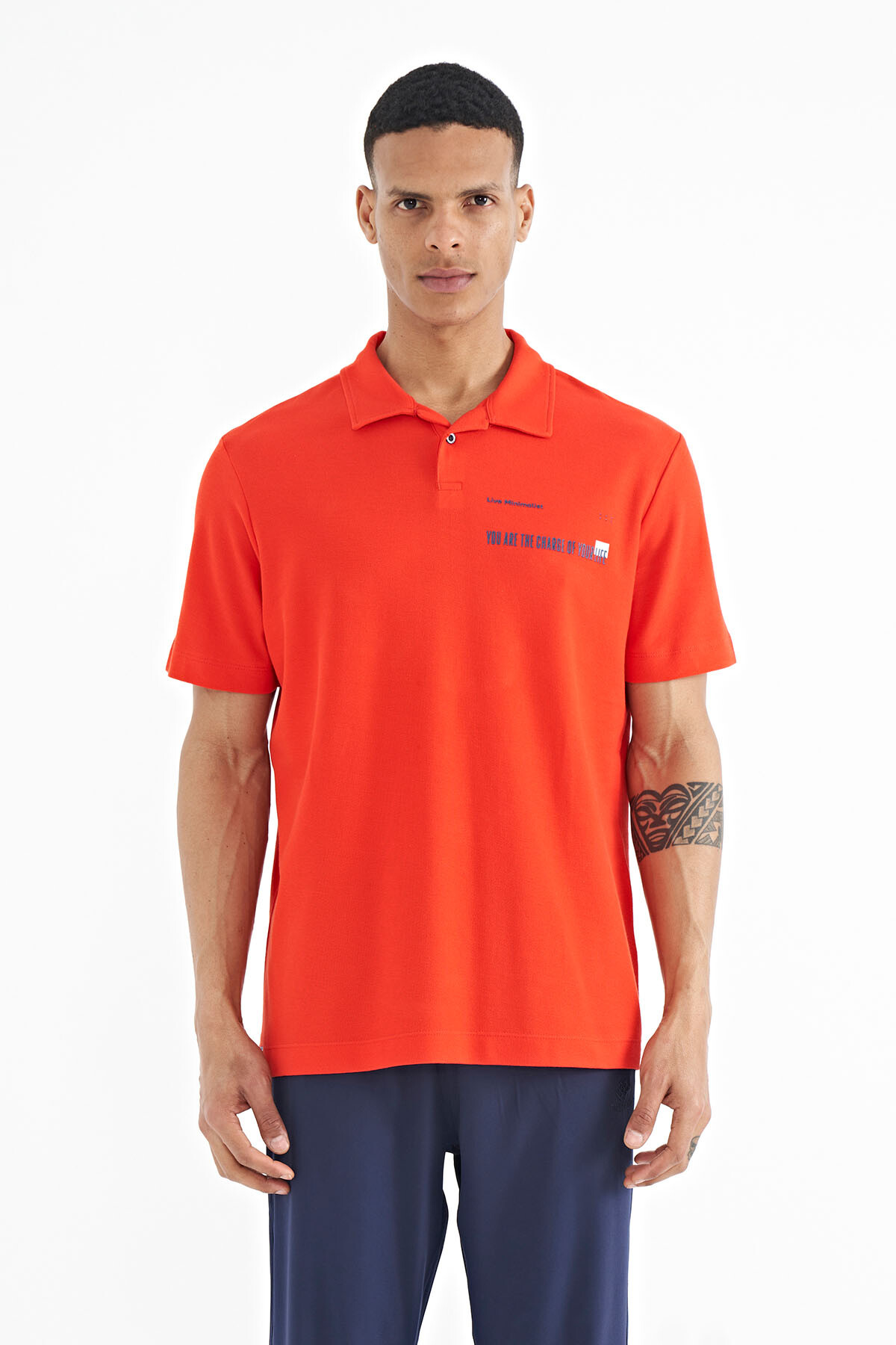 Fiesta Yazı Baskılı Standart Form Polo Yaka Erkek T-shirt - 88236 - TOMMYLIFE