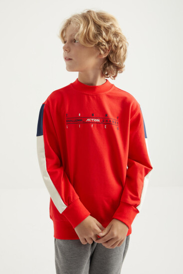 Fiesta Yazı Nakışlı Şerit Detaylı O Yaka Standart Kalıp Erkek Çocuk Sweatshirt - 11024 