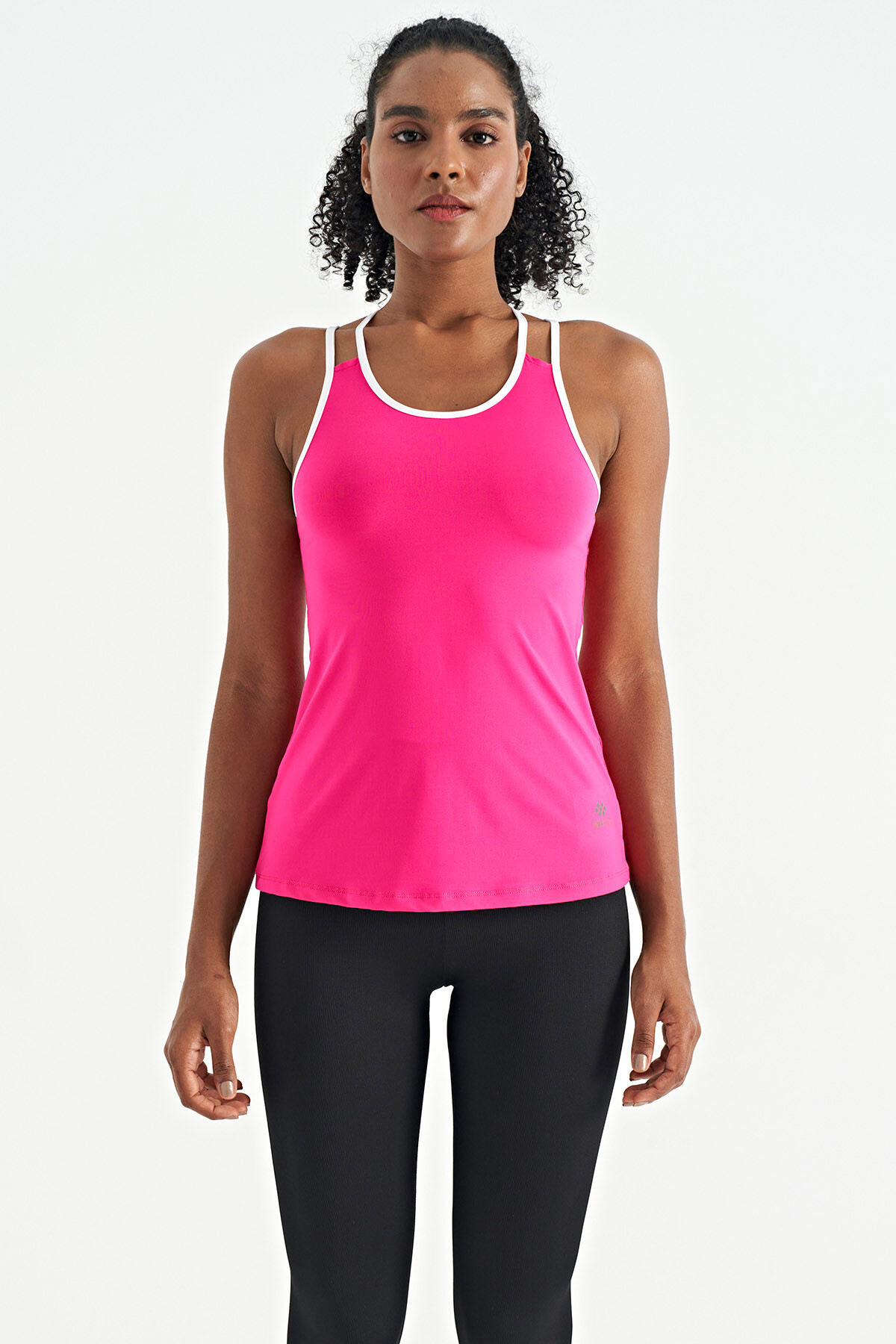 Fuşya Çift Askılı Sırt Detaylı Standart Kalıp Kadın Spor Atlet - 97258 - TOMMYLIFE (1)