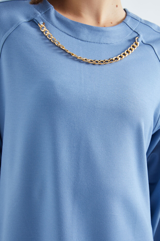 Gök Mavi O Yaka Zincir Detaylı Oversize Kadın Tunik Sweatshirt - 02383