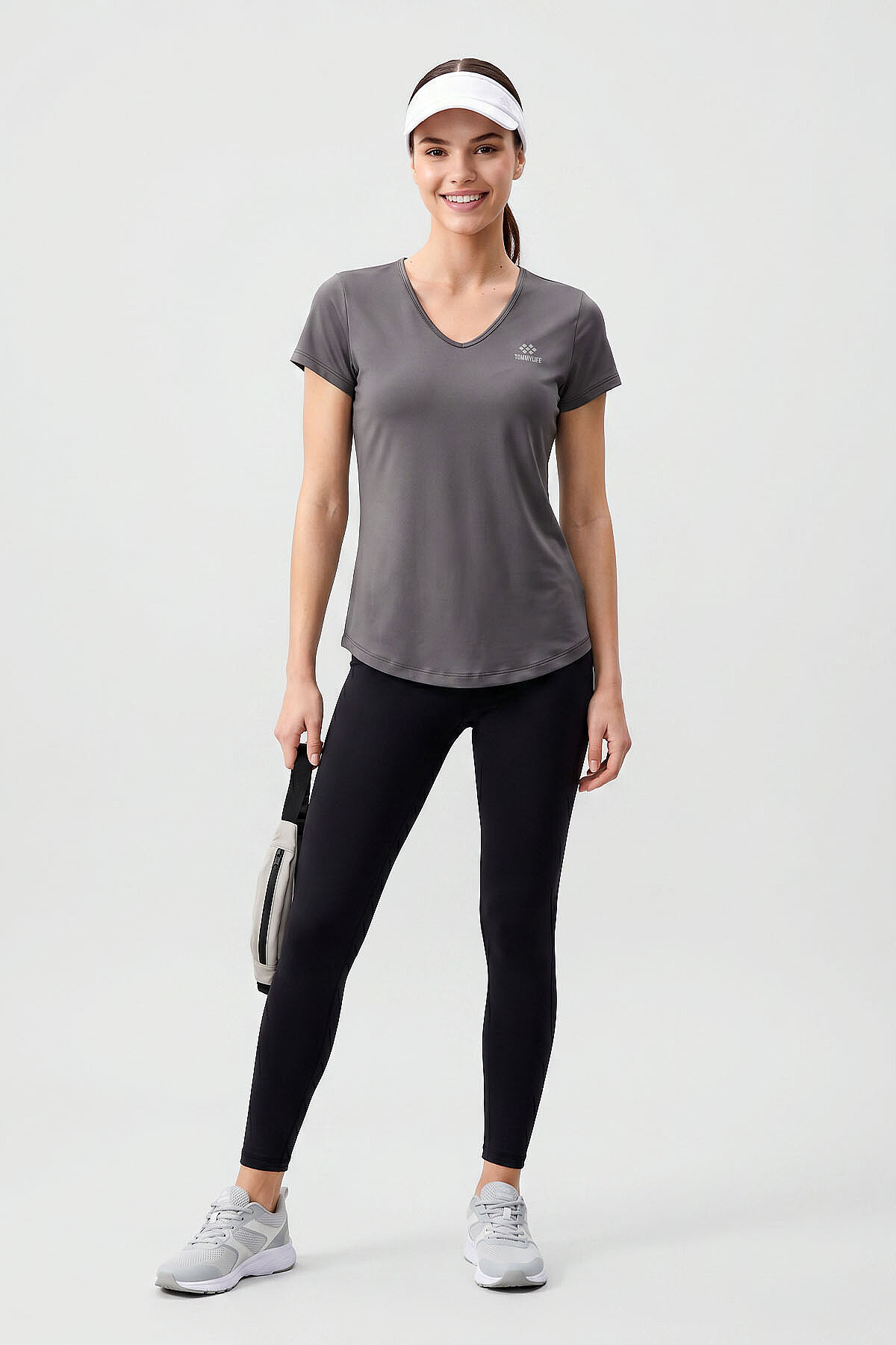 Gri Basic Kısa Kol Standart Kalıp V Yaka Kadın T-Shirt - 97145 - TOMMYLIFE (1)