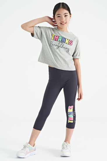 Gri Melanj - Antrasit Yazı Baskılı Oversize Kız Çocuk Crop Tayt Takım - 75133 - TOMMYLIFE (1)