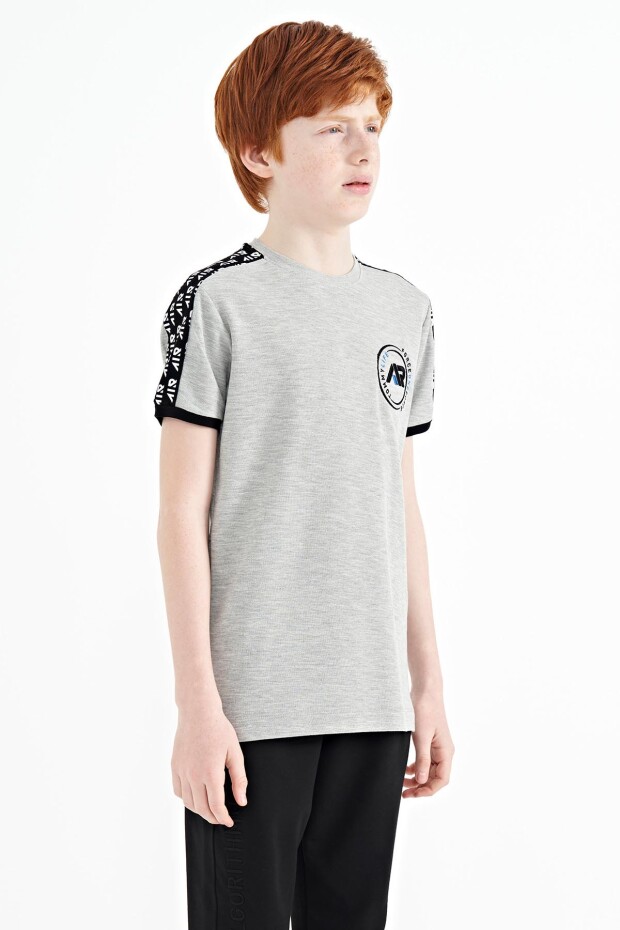 Gri Melanj Omuz Baskı Detaylı Standart Kalıp O Yaka Erkek Çocuk T-Shirt - 11121 - 7