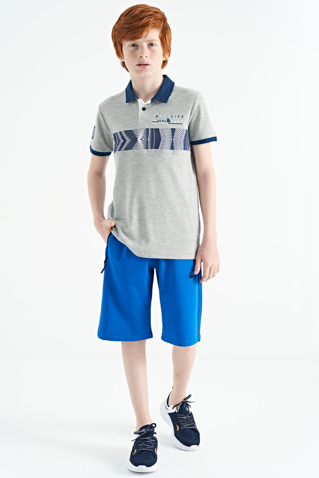 Gri Melanj Şerit Baskı Detaylı Pola Yaka Standart Kalıp Erkek Çocuk T-Shirt - 11162