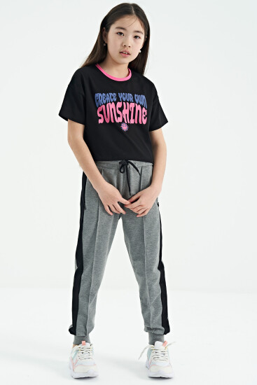 Gri Melanj Yan Bantlı Gizli Fermuar Cep Detaylı Jogger Kız Çocuk Eşofman Alt - 75122 - TOMMYLIFE (1)