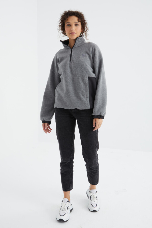Gri Melanj Yarım Fermuar Etek Ucu Büzgülü Dik Yaka Oversize Kadın Polar Sweatshirt - 97236 - 4