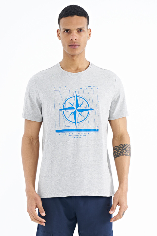 Gri Melanj Yazı ve Pusula Baskılı Standart Kalıp O Yaka Erkek T-Shirt - 88173