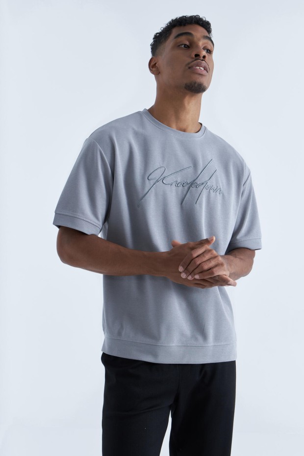 Gri Yazı Nakışlı O Yaka Erkek Oversize T-Shirt - 88102