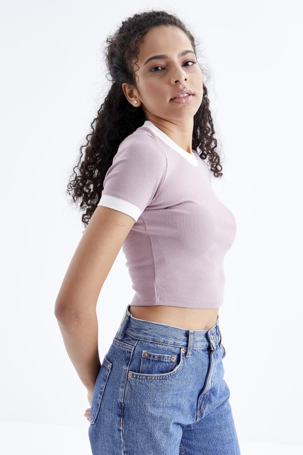 Gül Kurusu Basic Kol Detaylı O Yaka Kadın Crop Top T-Shirt - 97200