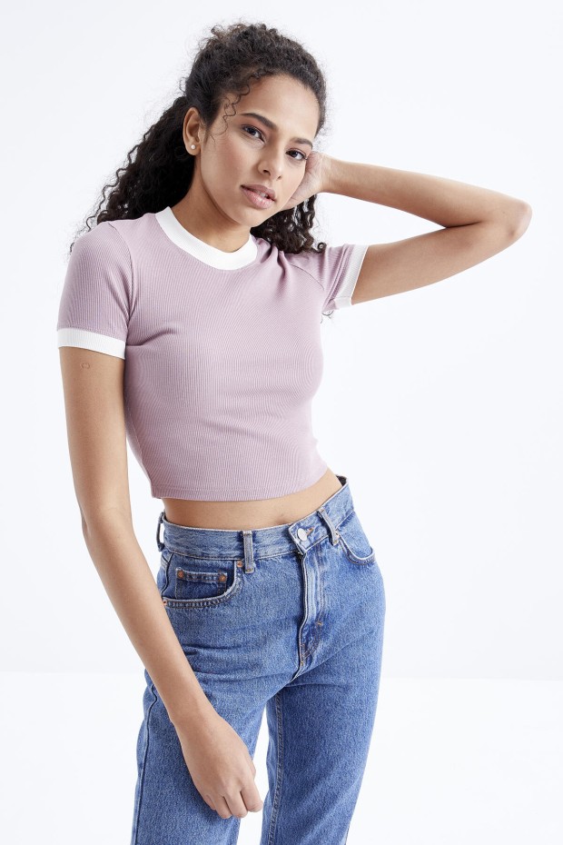 Gül Kurusu Basic Kol Detaylı O Yaka Kadın Crop Top T-Shirt - 97200