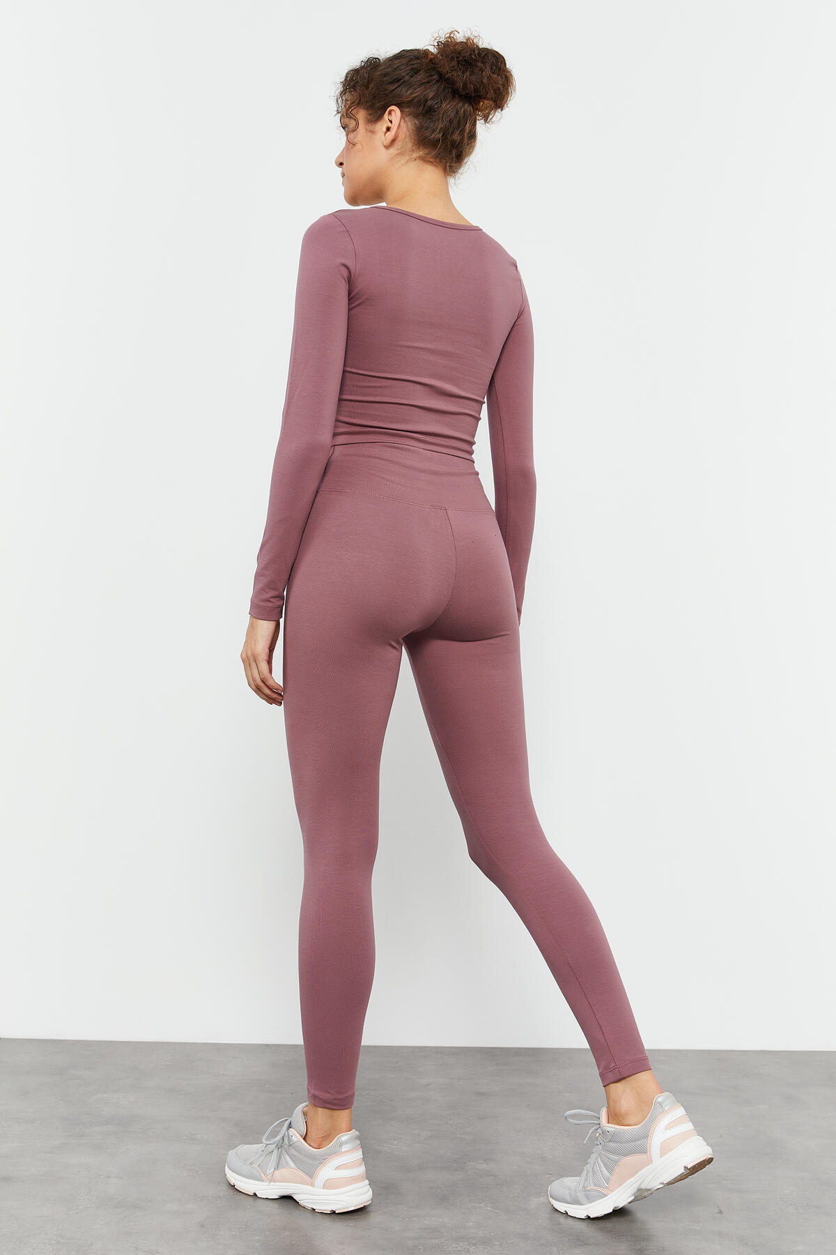 Gül Kurusu Uzun Kollu Dar Kalıp O Yaka Kadın Crop Top T-Shirt - 97150 - 6