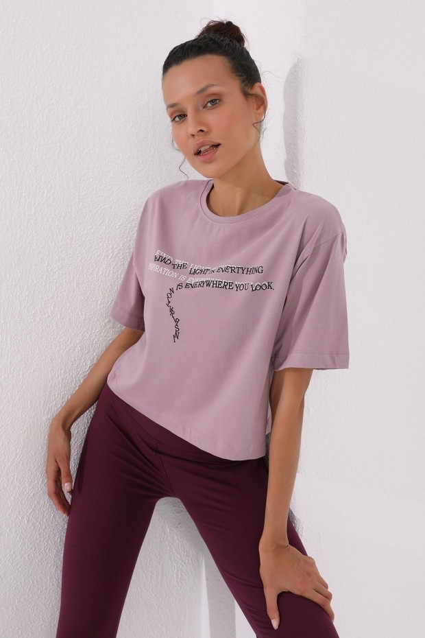 Gül Kurusu Yazı Baskılı Kısa O Yaka Kadın Oversize T-Shirt - 97135