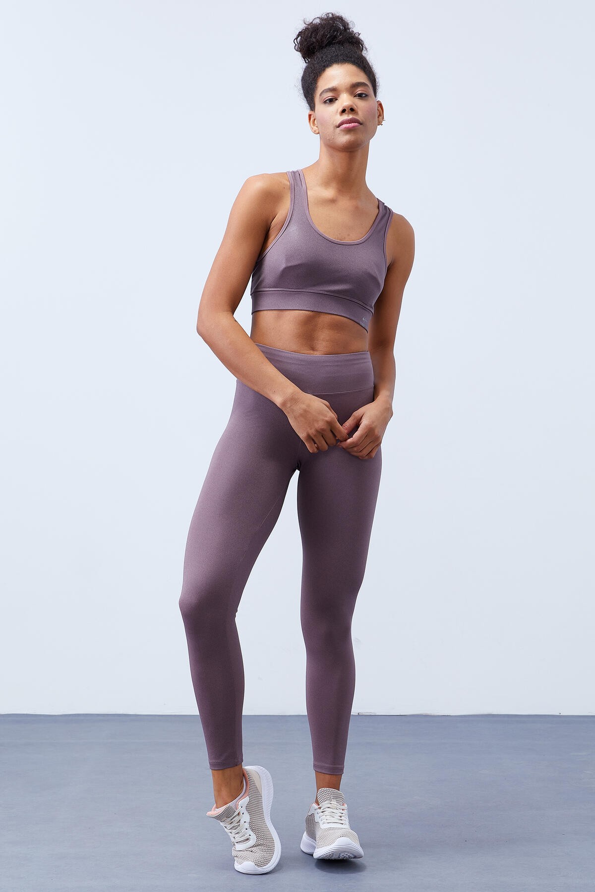 Gül Kurusu Yüksek Bel Toparlayıcılı Sırt Detaylı Slim Fit Büstiyer Kadın Tayt Takım - 95281 - TOMMYLIFE