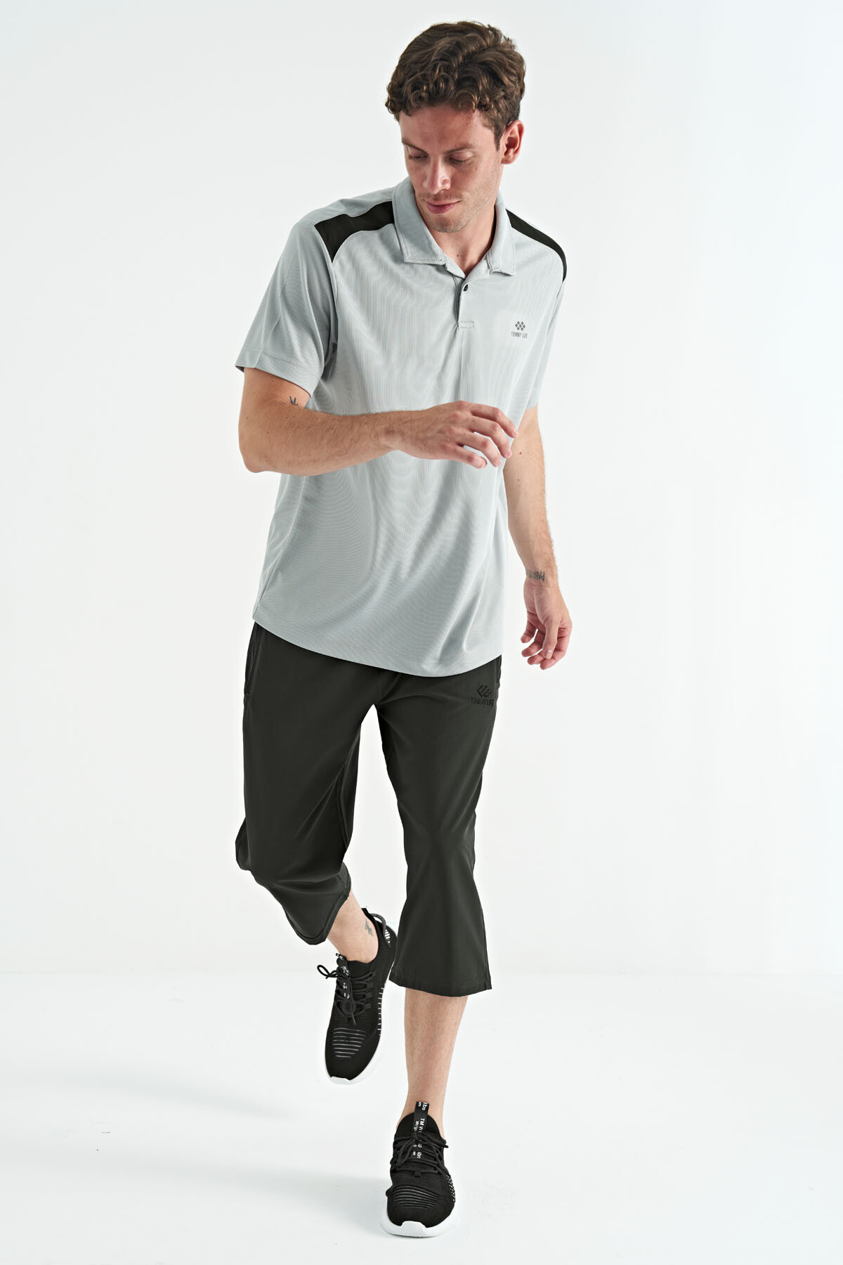 Haki Bağcıklı Standart Kalıp Fermuar Cepli Aktif Spor Erkek Kapri - 83096 - TOMMYLIFE