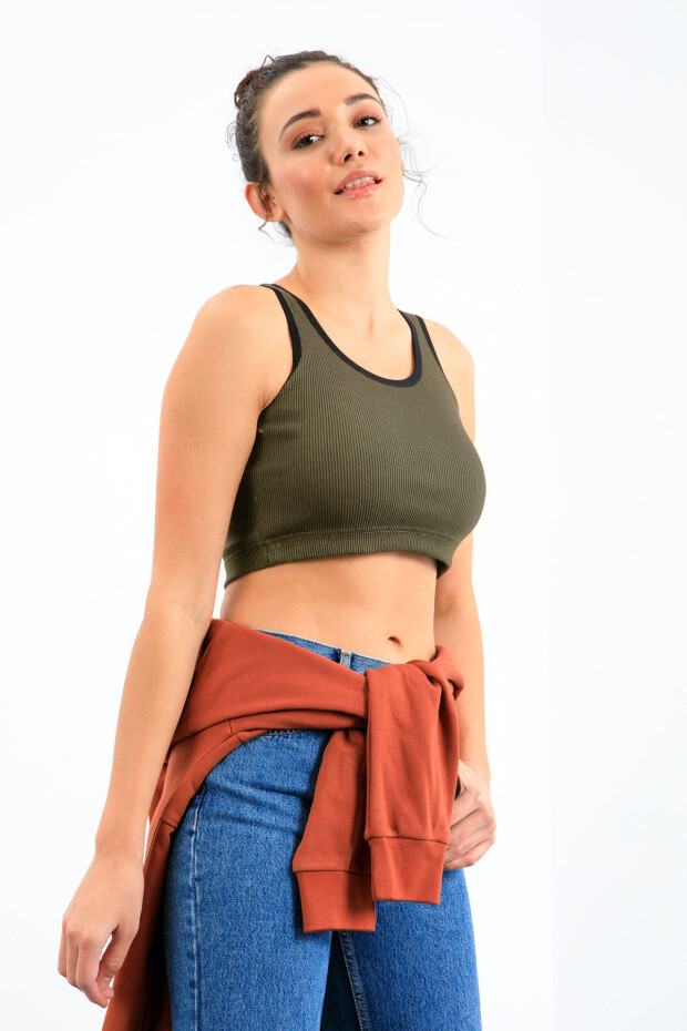 Haki Basic Sıfır Kol Dar Kalıp U Yaka Kadın Crop Top Atlet - 97160 - 1