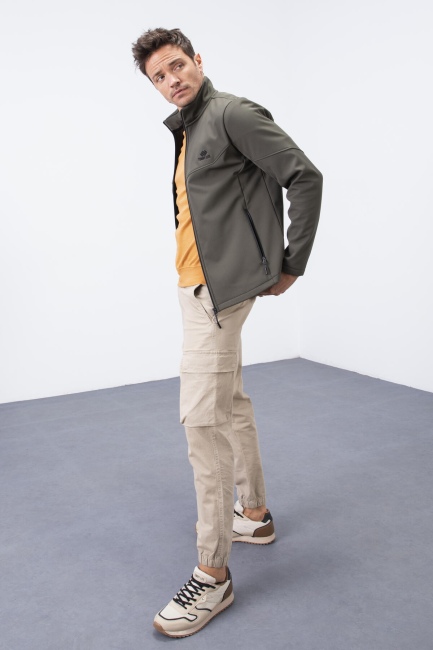 Haki Fermuarlı Dik Yaka Su ve Rüzgar Geçirmez Softshell Erkek Mont - 88050 - TOMMYLIFE (1)