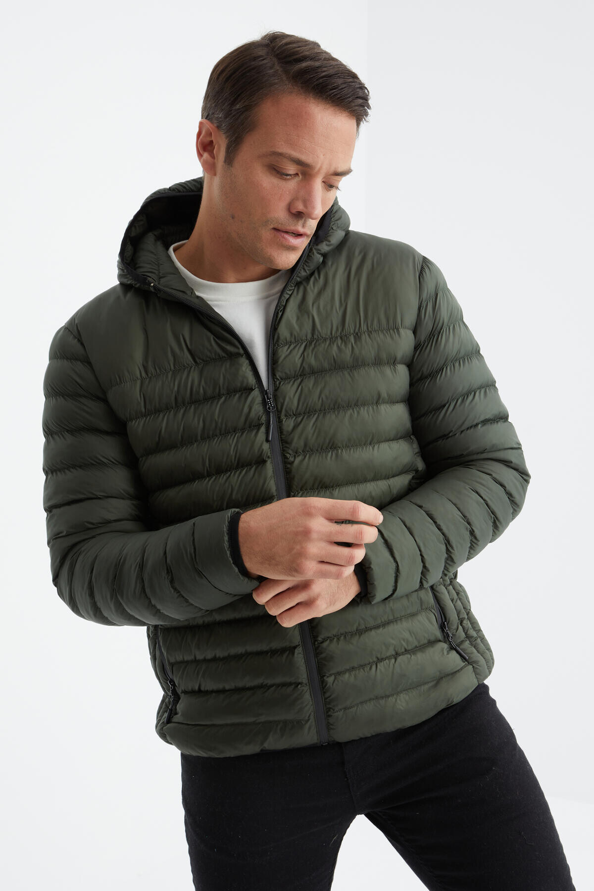 Haki Fermuarlı Standart Kalıp Soğuğa Dayanıklı Erkek Şişme Mont - 88167 - TOMMYLIFE