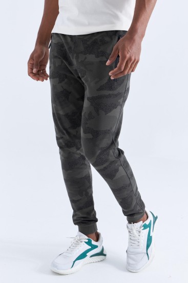 Haki Kamuflaj Desenli Dar Kalıp Jogger Erkek Eşofman Alt - 84754 - TOMMYLIFE (1)