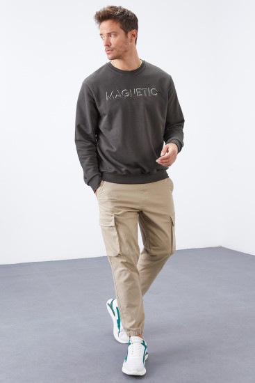 Haki Yazı Nakışlı O Yaka Rahat Form İçi Polarlı Erkek Sweatshirt - 88020 - TOMMYLIFE (1)