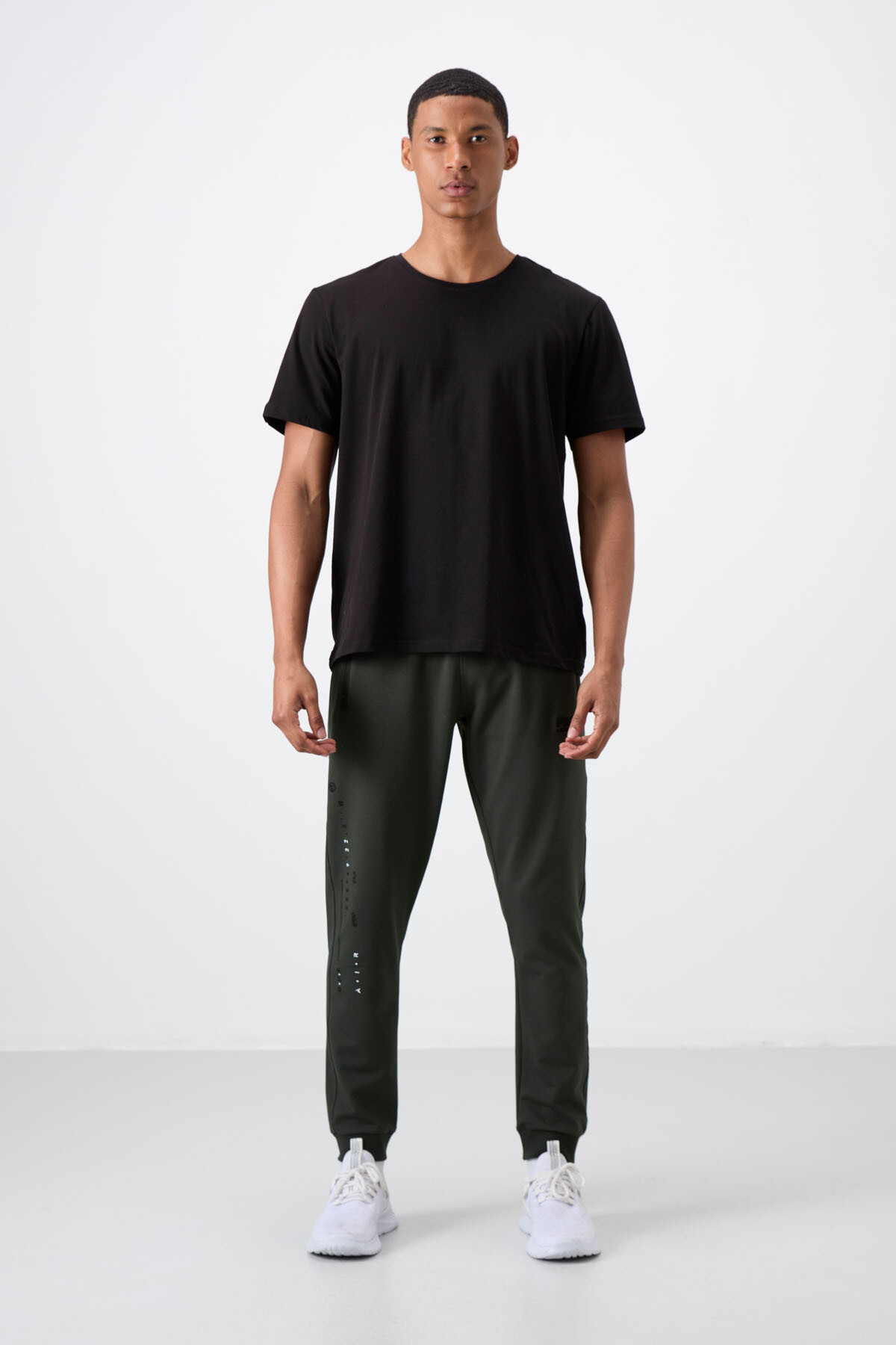 Rory Haki Jogger Erkek Eşofman Alt - 84909 - Air Jones (1)