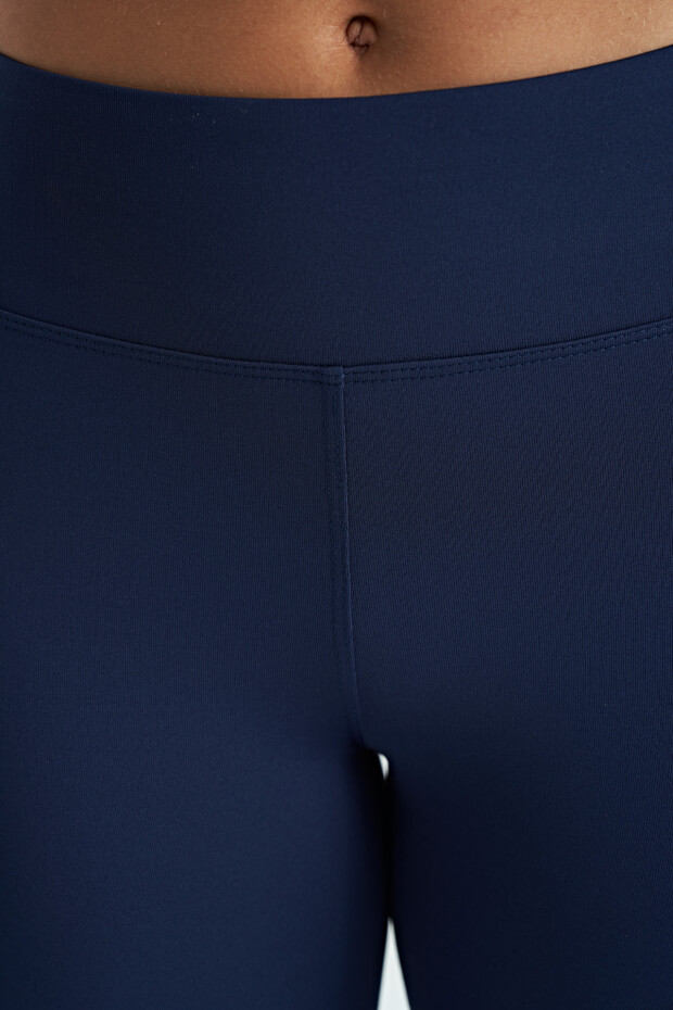 İndigo Logo Baskı Detaylı Yüksek Bel Dalgıç Kumaş Slim Fit Kadın Tayt - 94627 - 9