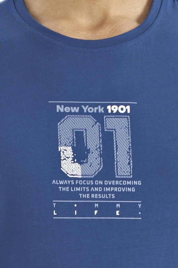İndigo Ön ve Tek Kol Baskı Detaylı O Yaka Erkek T-shirt - 88176