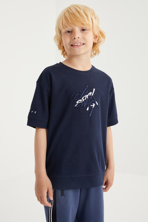 İndigo Oversize Yazı Nakışlı Kısa Kollu O Yaka Erkek Çocuk T-Shirt - 10898