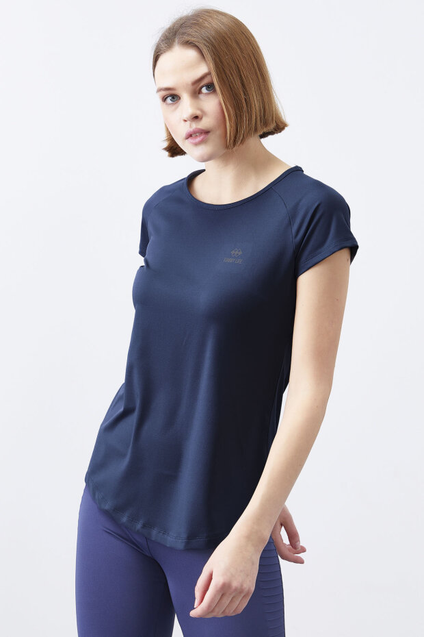 İndigo Sırt Pencereli Kısa Kol Standart Kalıp O Yaka Kadın T-Shirt - 97101 - 4