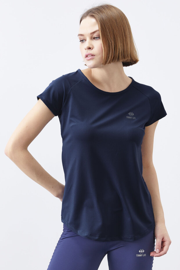 İndigo Sırt Pencereli Kısa Kol Standart Kalıp O Yaka Kadın T-Shirt - 97101 - 2